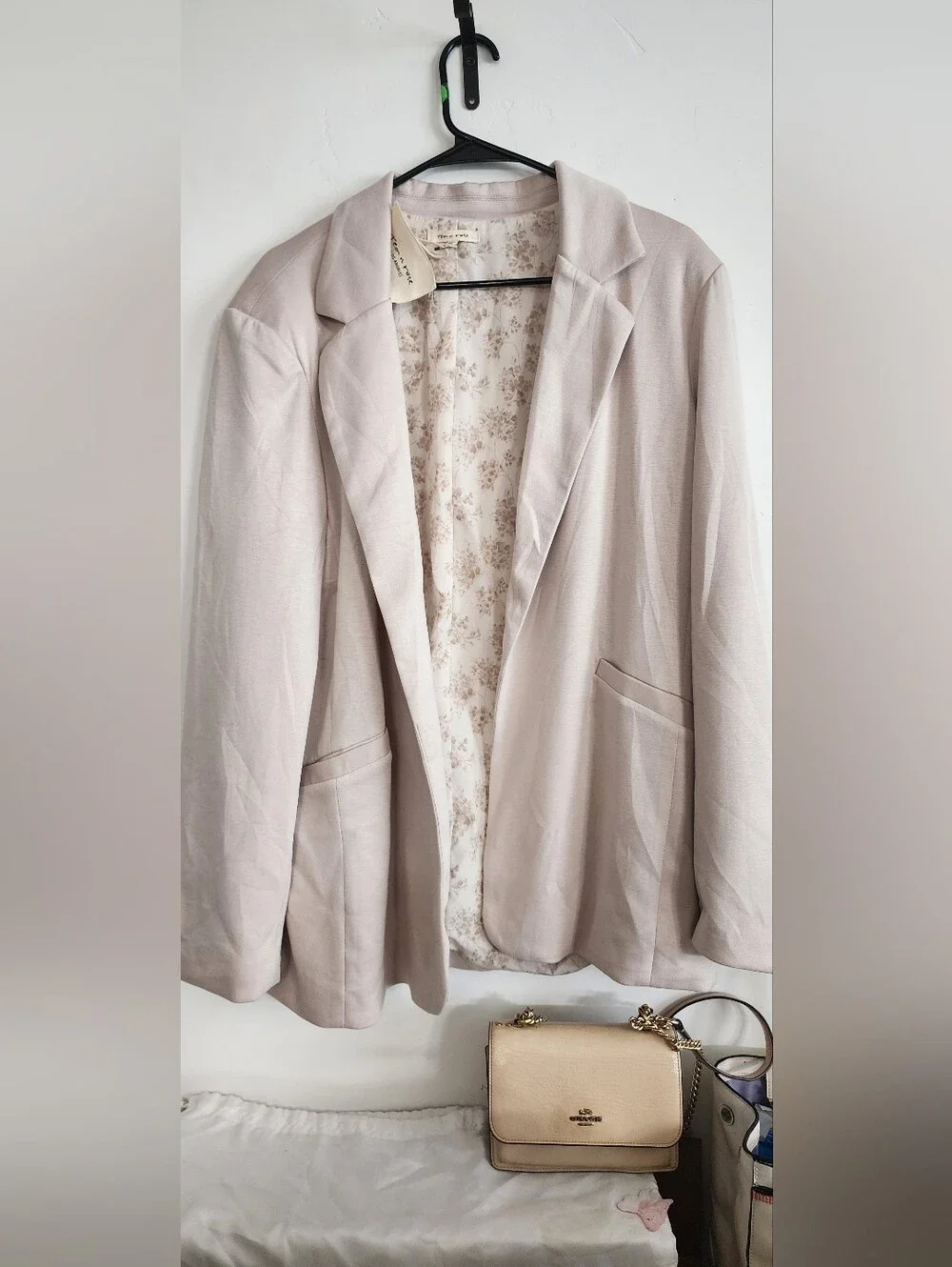 tea n rose Blazer Jacket in Soft Blush